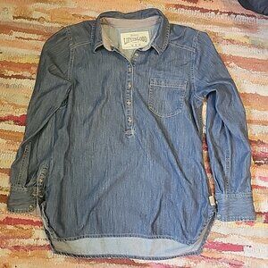 Life is Good Women's Denim Shirt M like new